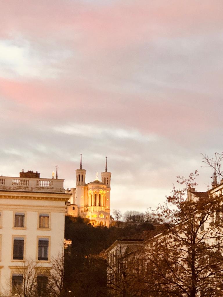 learning-french-monument-travel